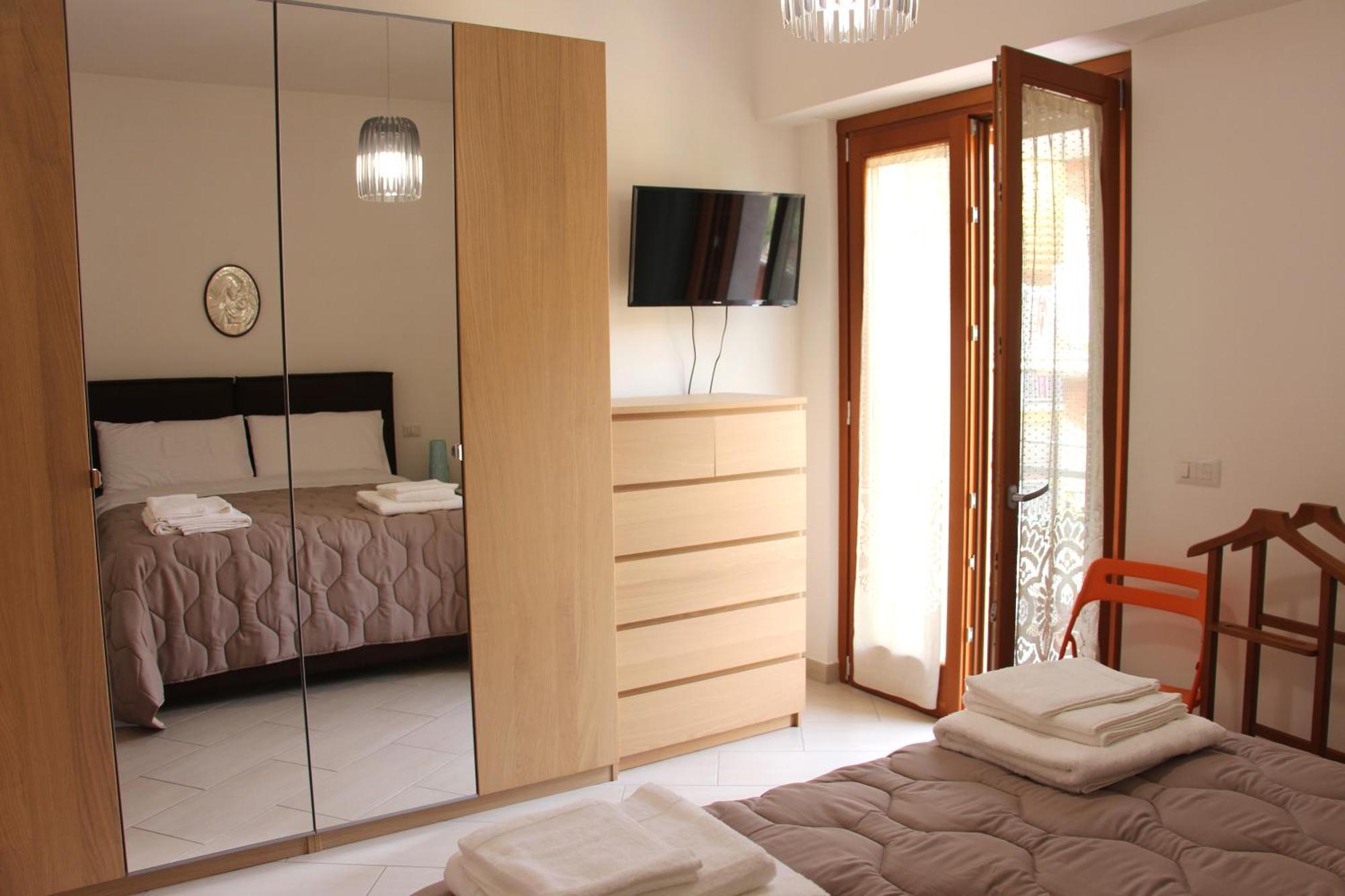 Caffarella Garden And Park Apartment Рим Екстериор снимка